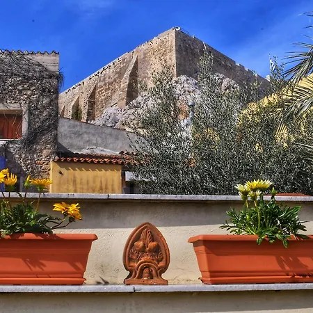 Authentic Elegance At Acropolis Apartment *