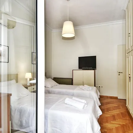 Apartment Authentic Elegance At Acropolis *