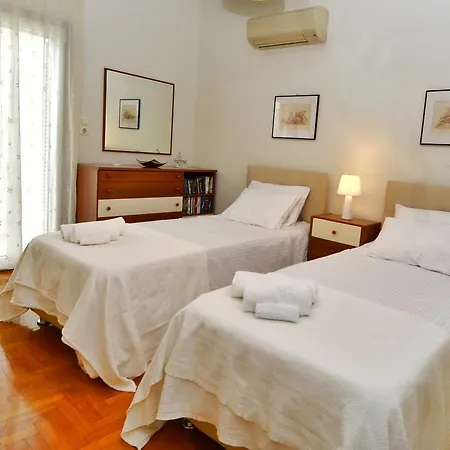 Authentic Elegance At Acropolis Apartment